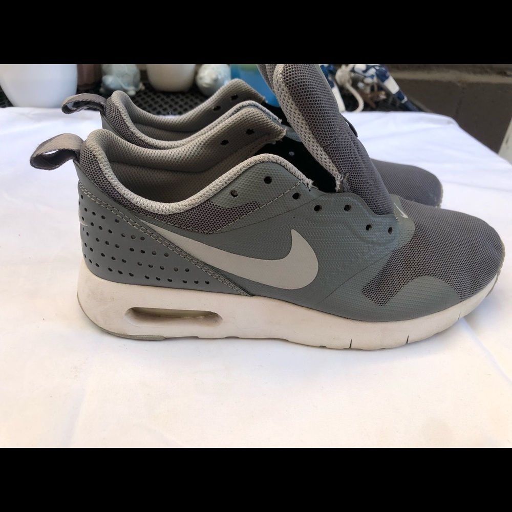 Nike Airmax $10 final price